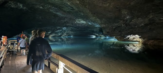 Dag 14 – Underjordisk sø (The Lost Sea)